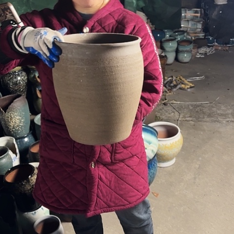 口25高30瑕疵盆子。