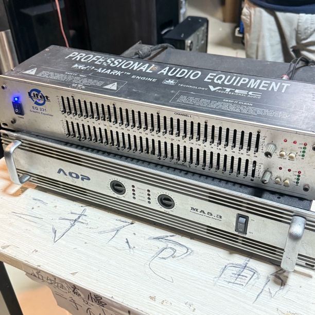 8新  8新 二手均衡器 运费自理 不包退换