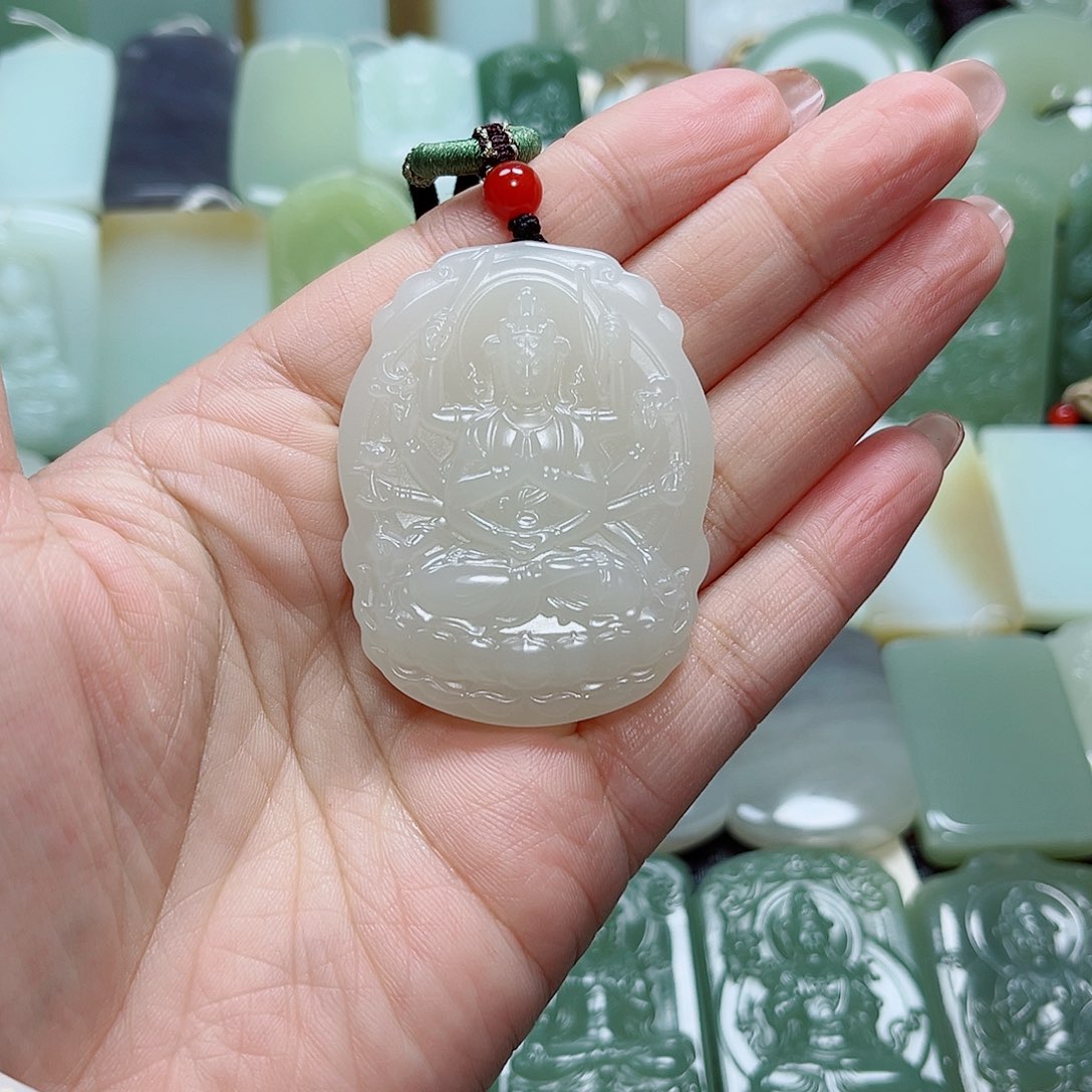 金***哥和田玉（糖玉）未镶嵌颈饰