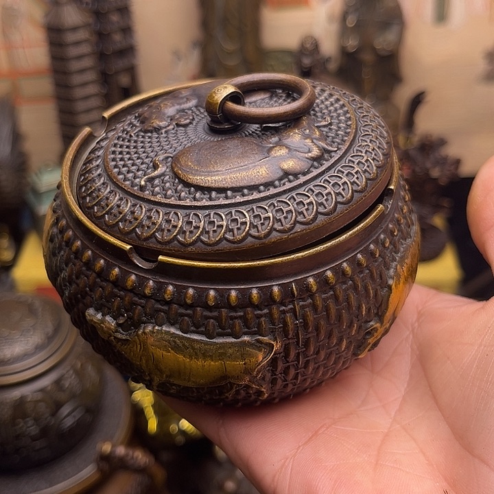 精美铜器点击下单