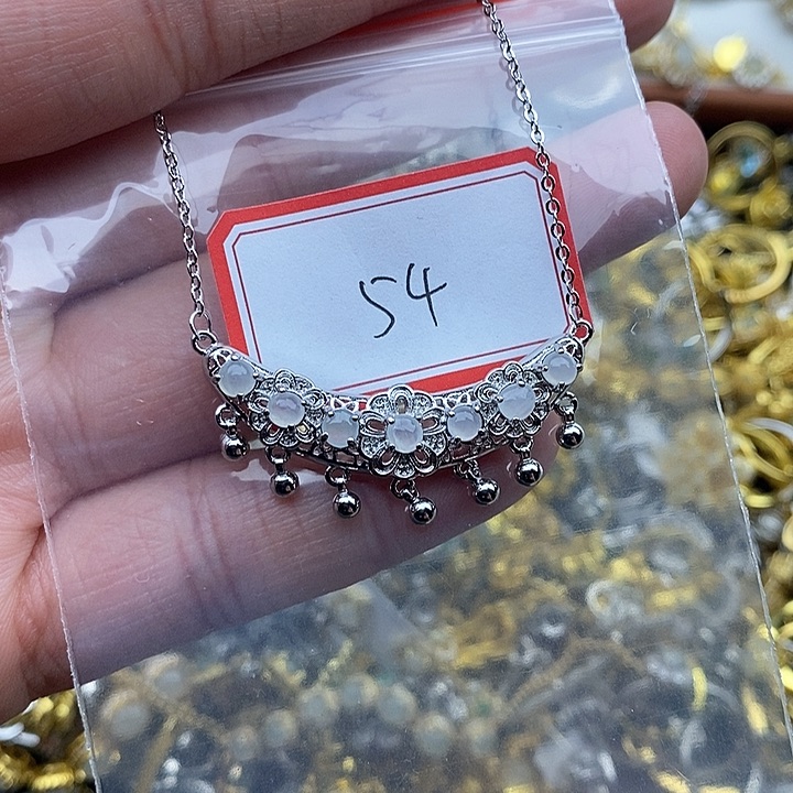 翡翠未镶嵌戒指54