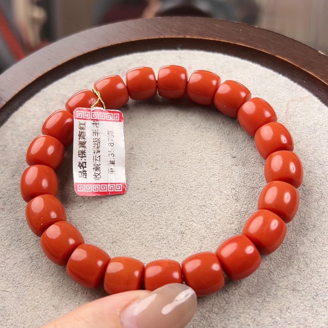 南红玛瑙手串未镶嵌