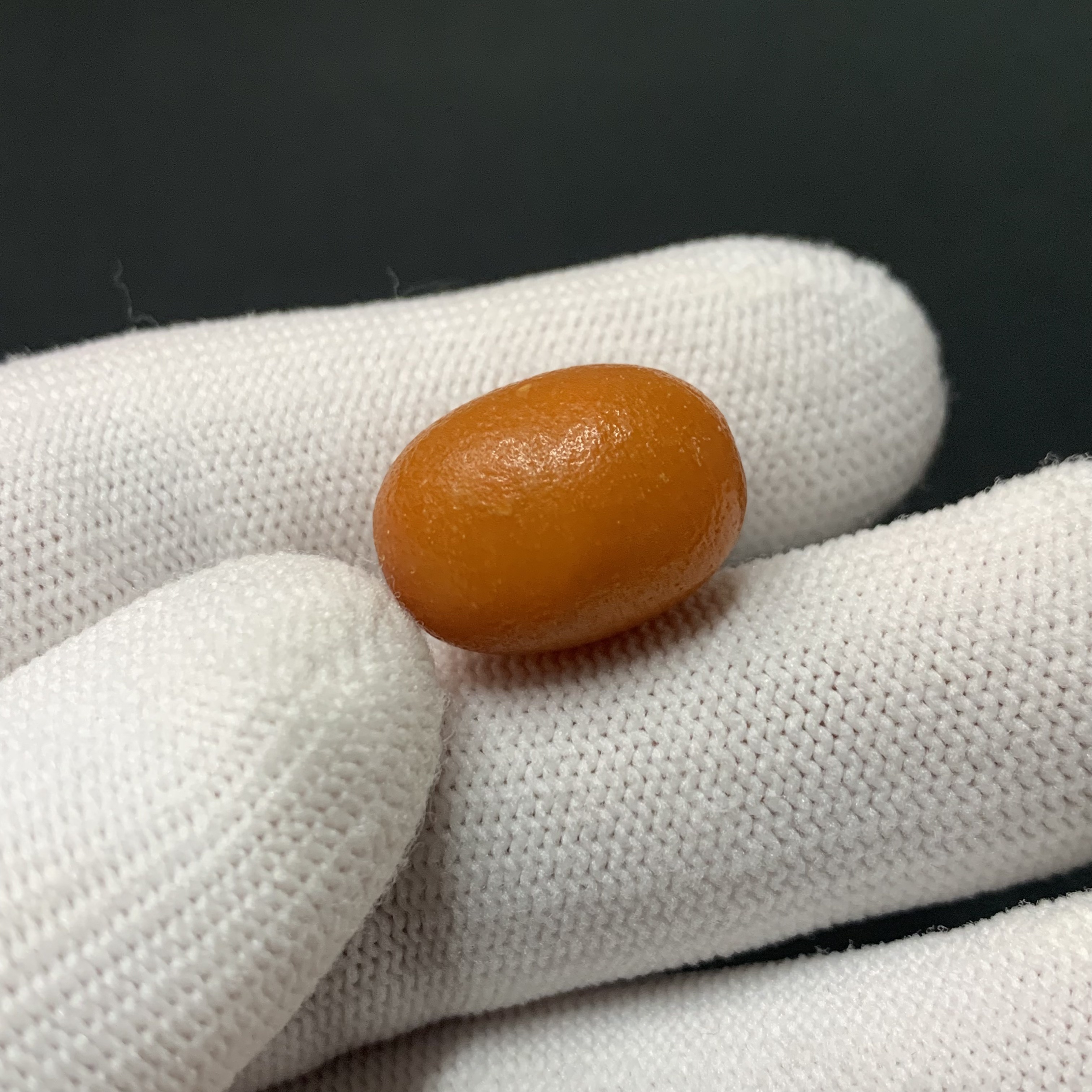 Z1011保真原矿俄料尺寸13.5*18.2mm蜜蜡枣珠桶珠单颗隔珠支持复检