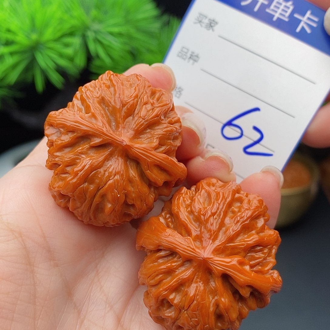 文玩核桃把件38苹果62