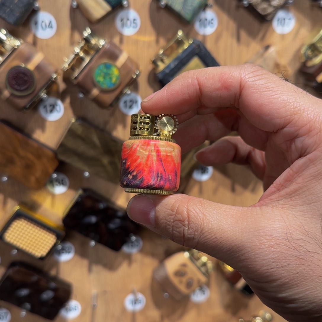 H***g明铬原木定制文创伴手礼