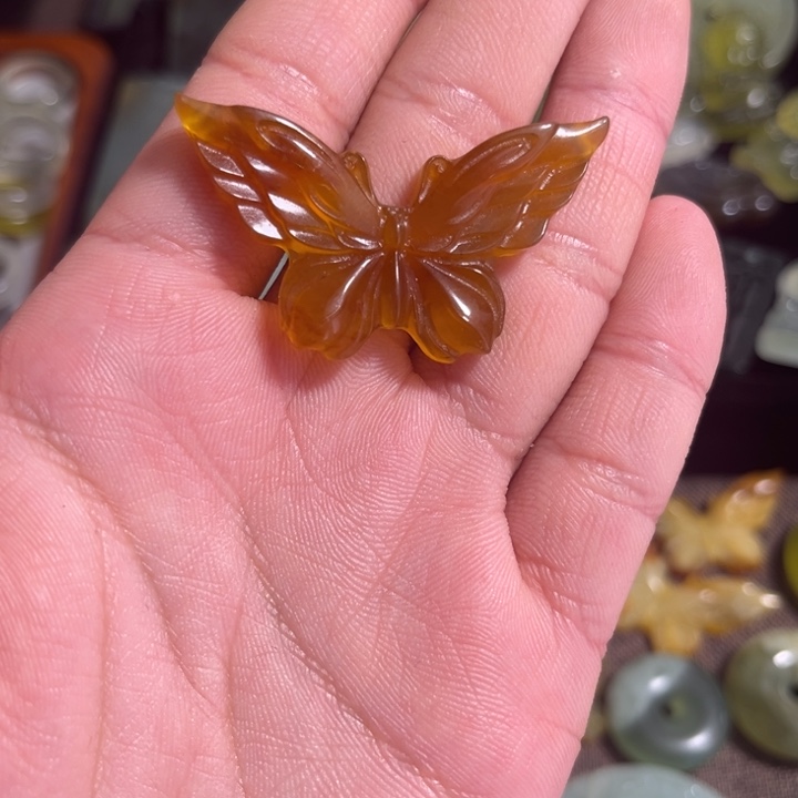 合金蛇纹石玉颈饰