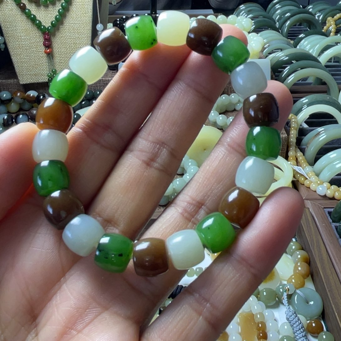 手链未镶嵌和田玉（黄玉）