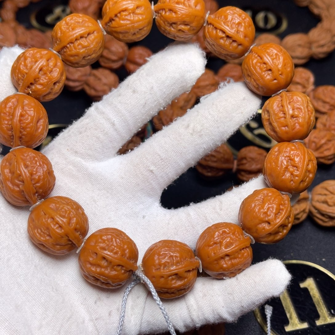 文玩核桃手串和尚头小奶皮20