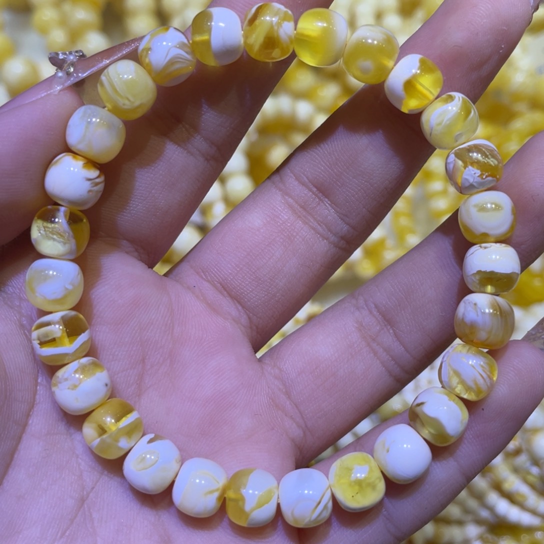 手绳琥珀未镶嵌8m
