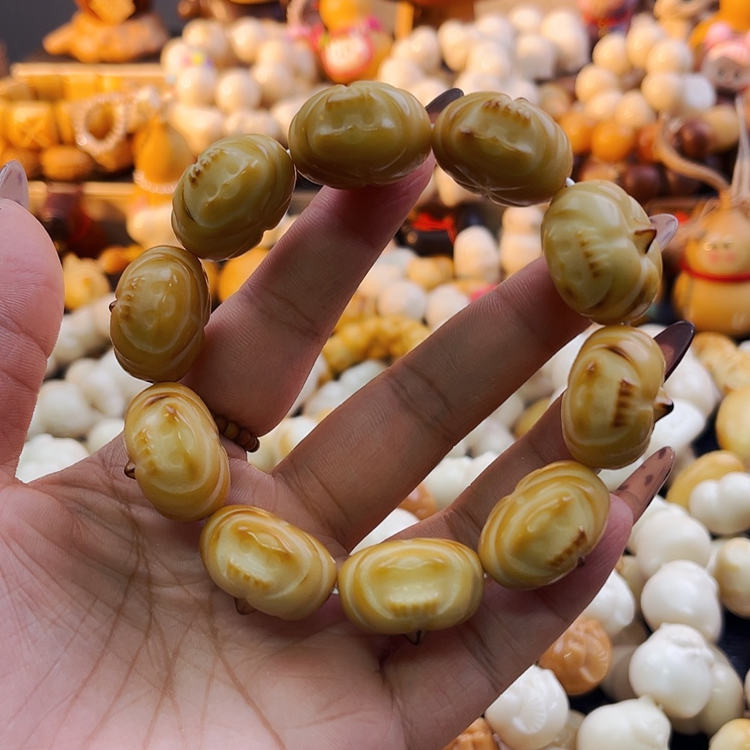 手串菩提根/象牙果南瓜多妹