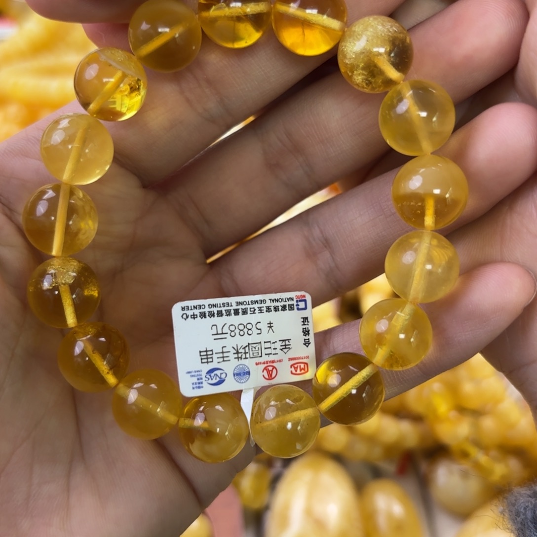 琥珀未镶嵌珠宝奇石