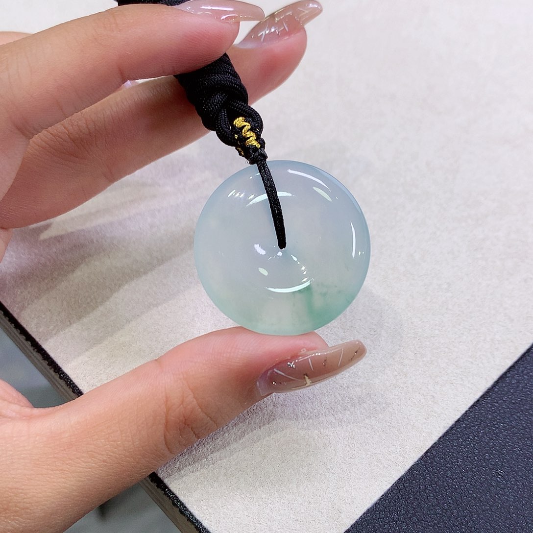 翡翠未镶嵌吊坠(不含链)29.7-5.9