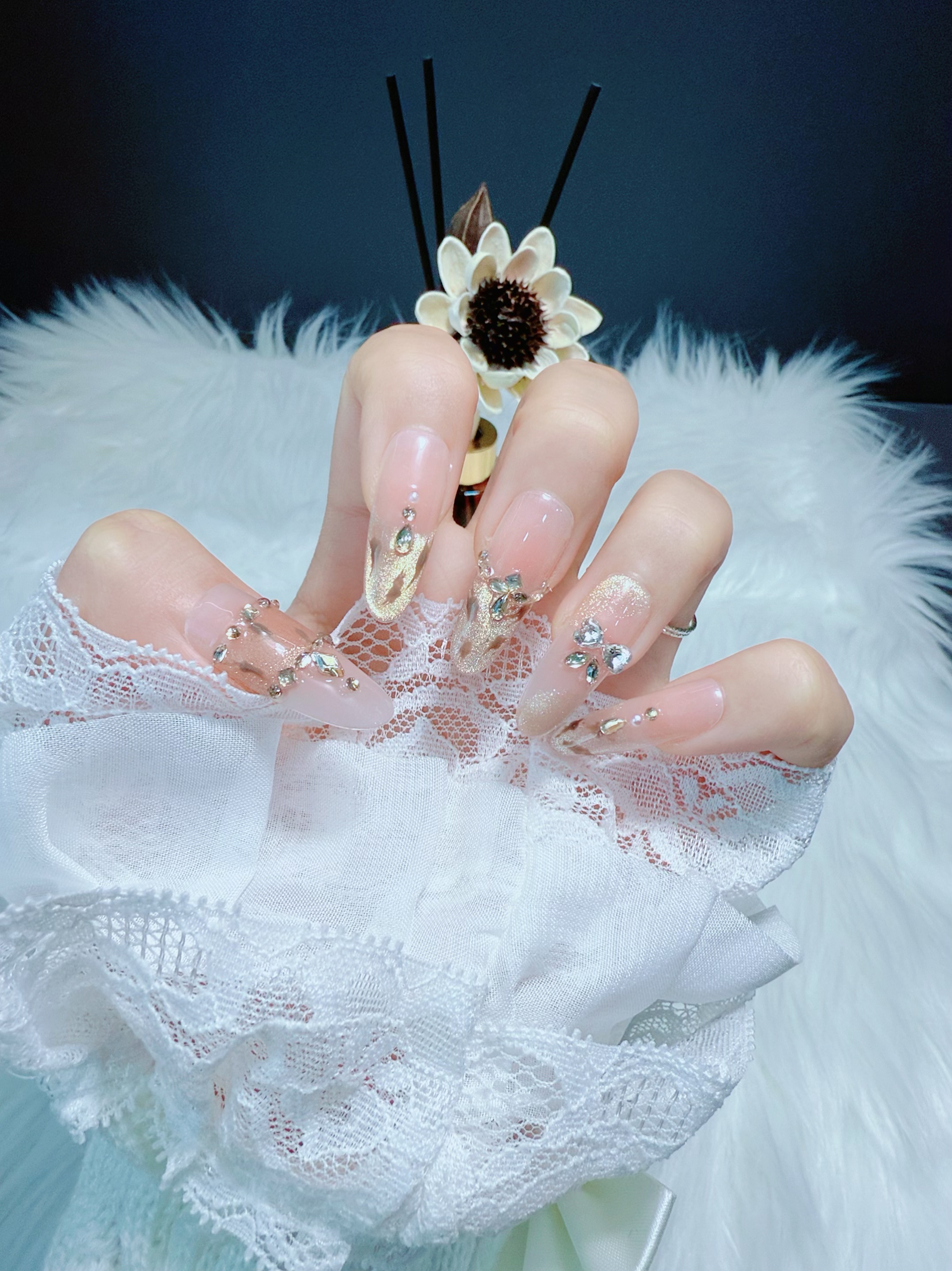 纯手工可拆卸蝴蝶碎钻锆石闪亮猫眼菱格显白气质高级穿戴甲