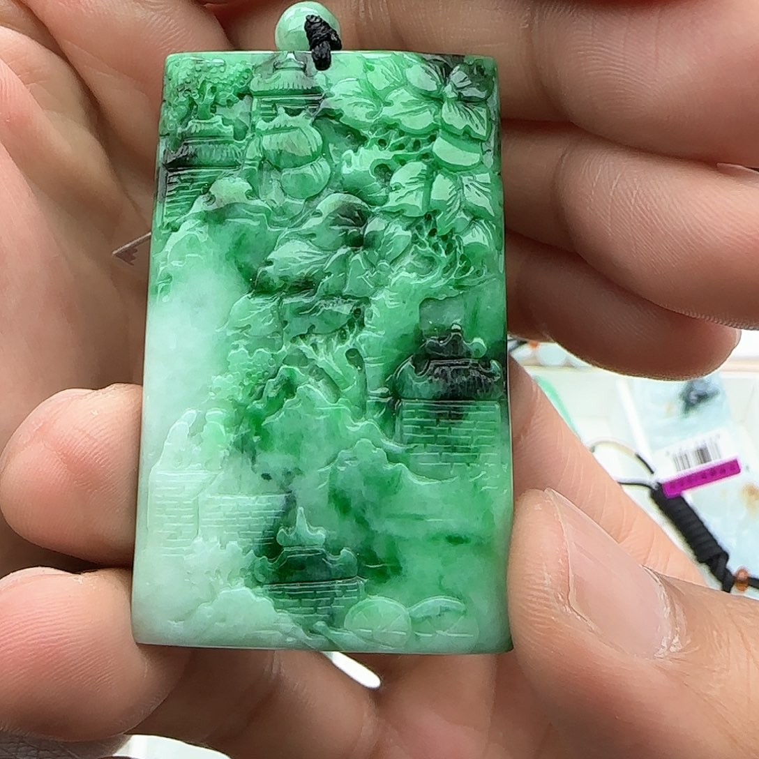 翡翠颈饰未镶嵌翡翠 