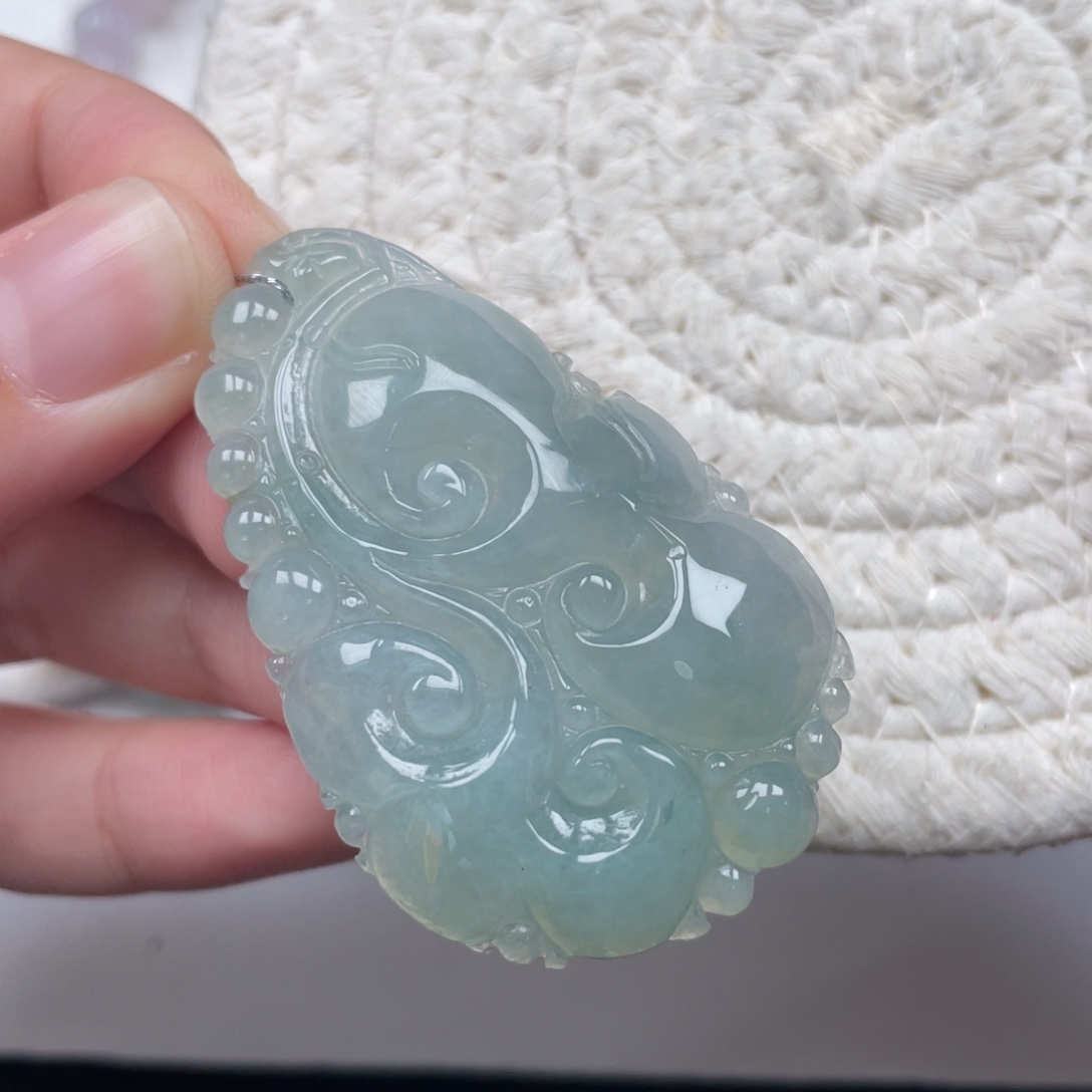 翡翠未镶嵌颈饰天然A货缅甸翡翠