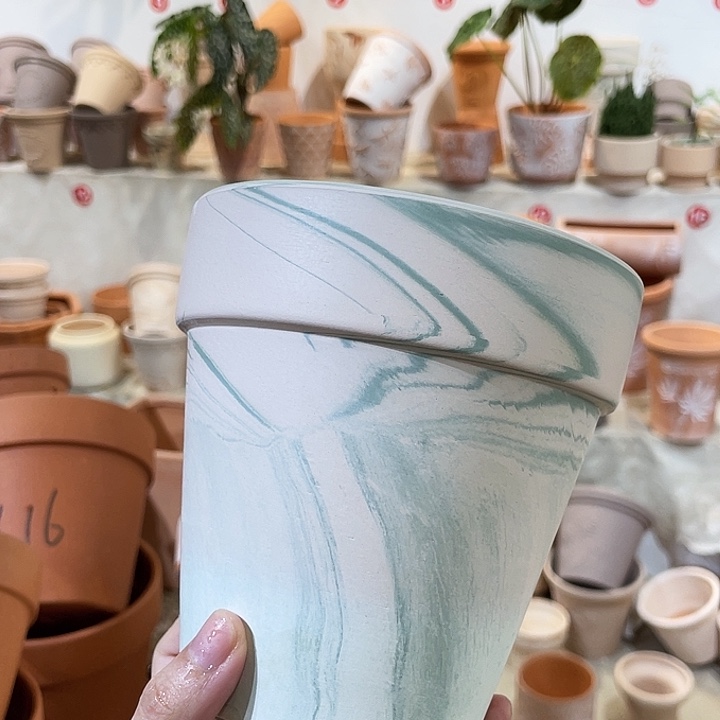 13×13花盆一个，，，