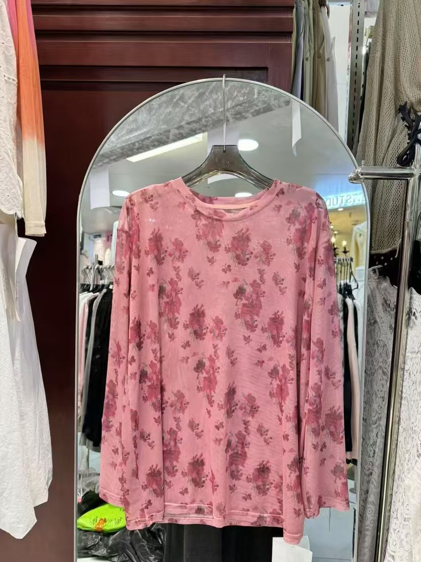 大脸慧推荐款 A8#3553#长袖刺绣上衣 X