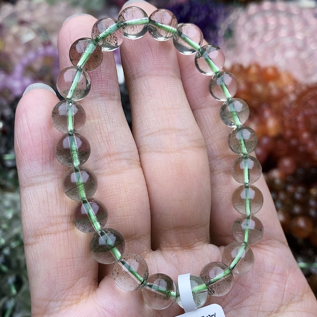 水晶手链未镶嵌好****来卡8