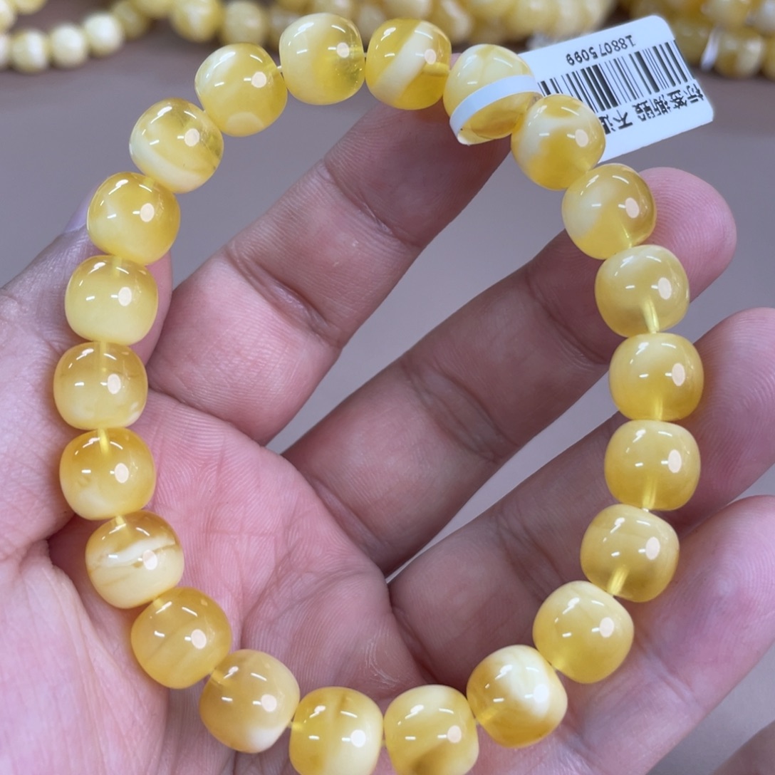 琥珀裸石未镶嵌0300000000