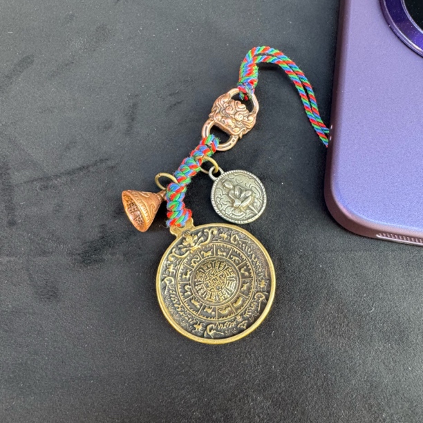 藏传密宗十二生肖九宫八卦牌镜腰牌吊坠车挂手机挂饰