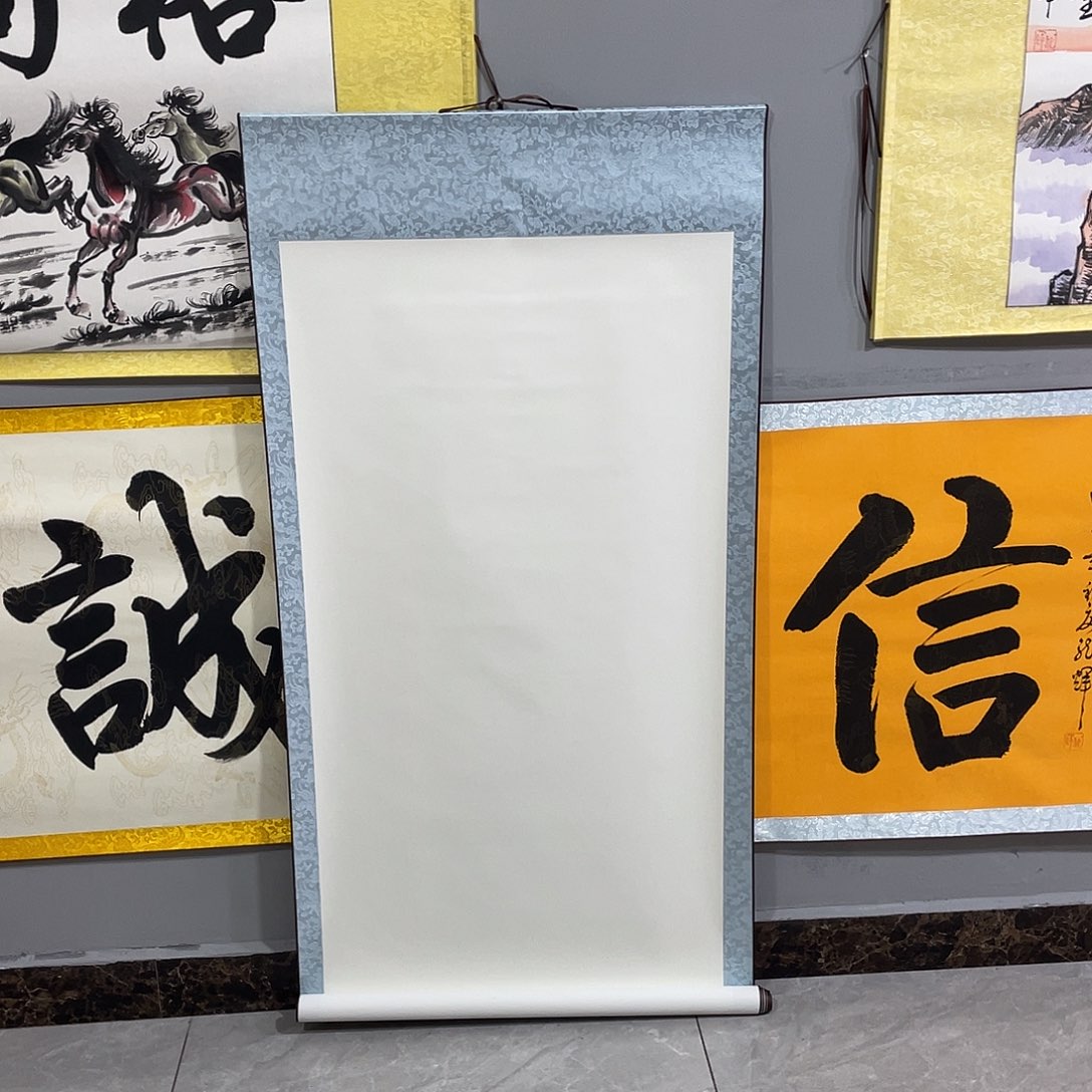 z***”书法戴老师现场为你创造