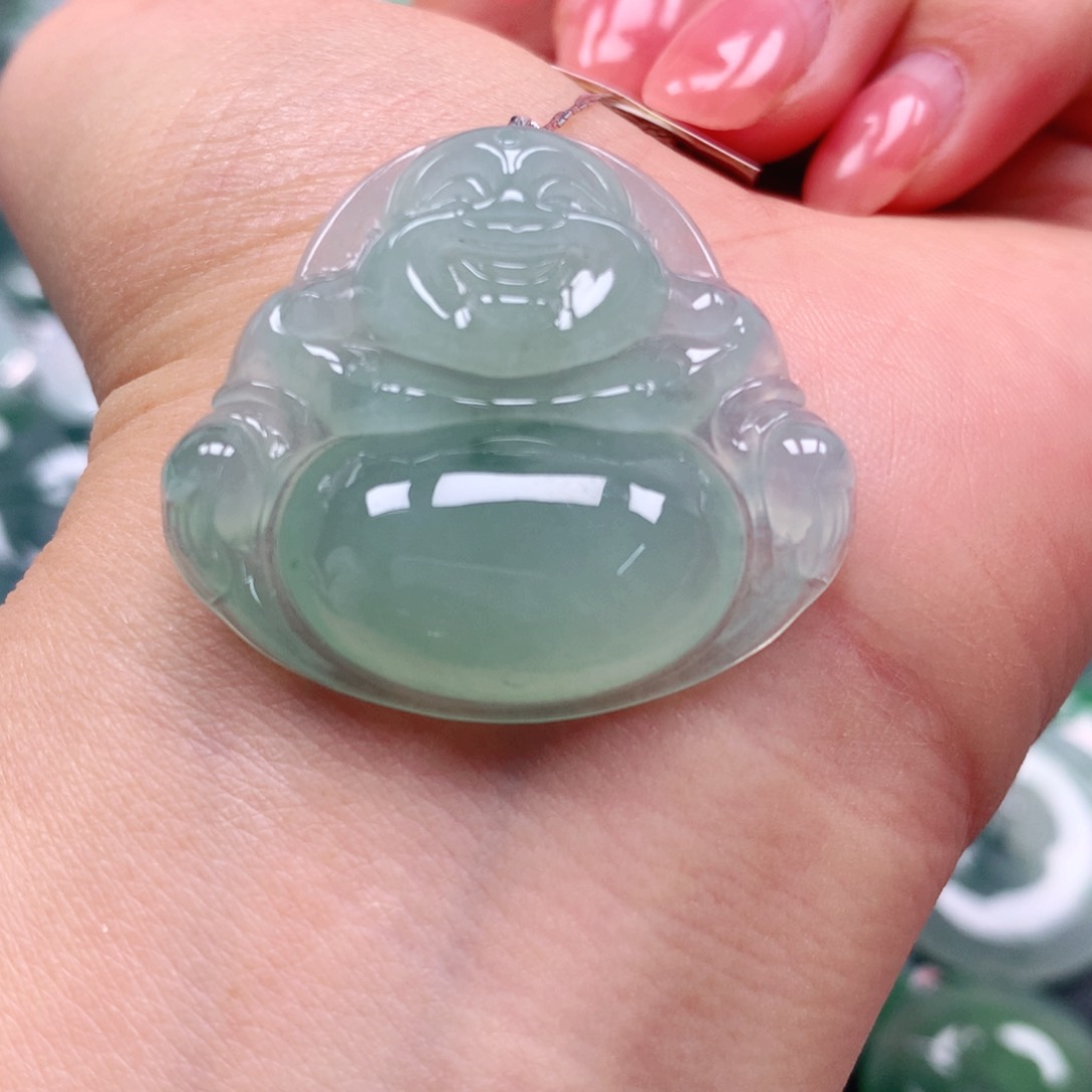 翡翠颈饰未镶嵌天然翡翠