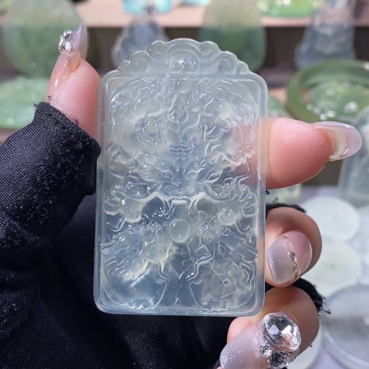 岫玉吊坠未镶嵌吊坠