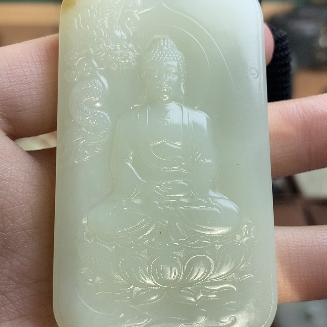 和田玉（糖玉）颈饰未镶嵌