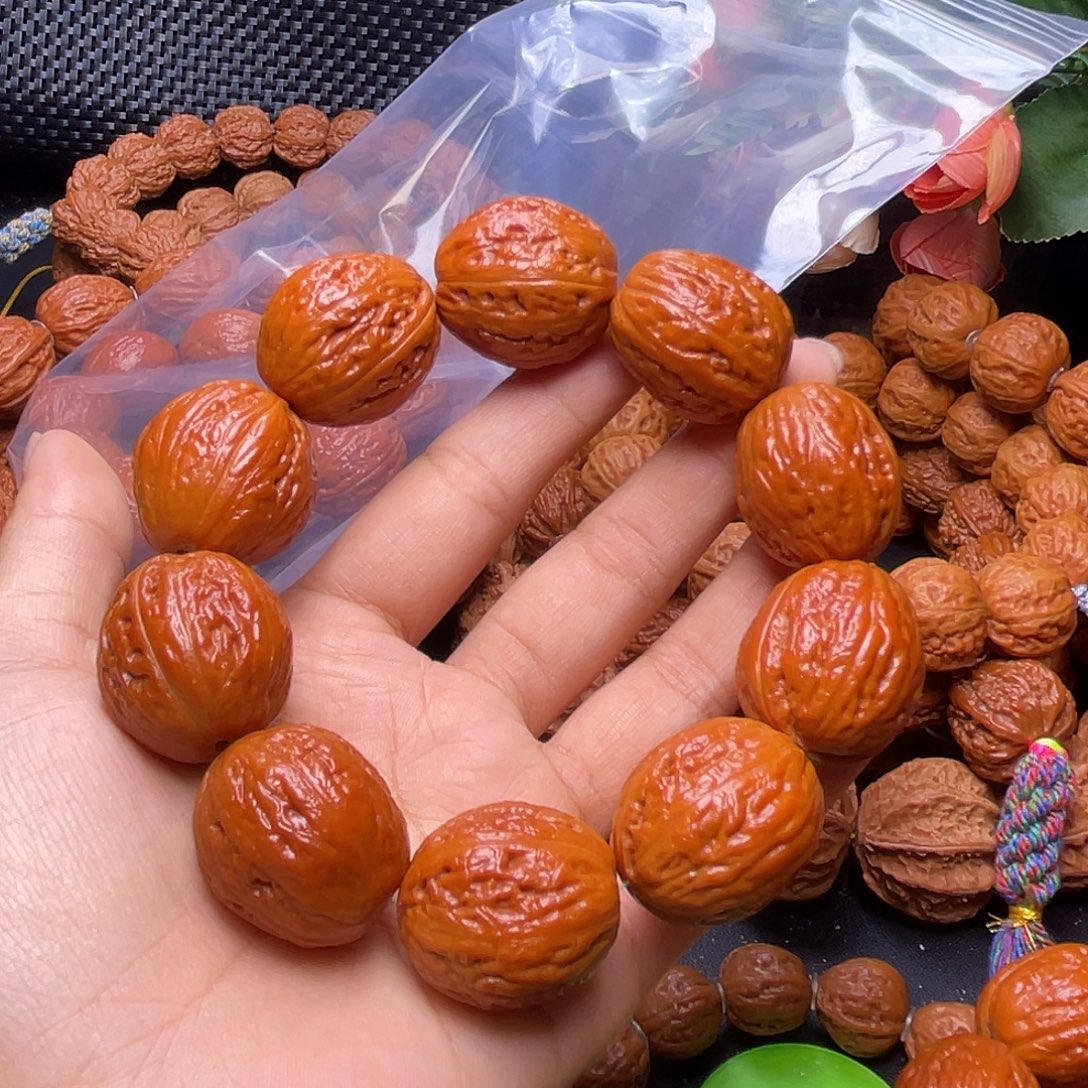 无***极文玩核桃手串金丝猴大枣