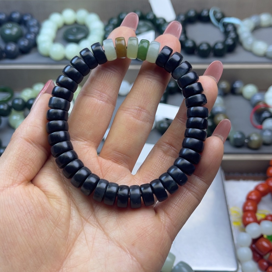 和田玉手链未镶嵌