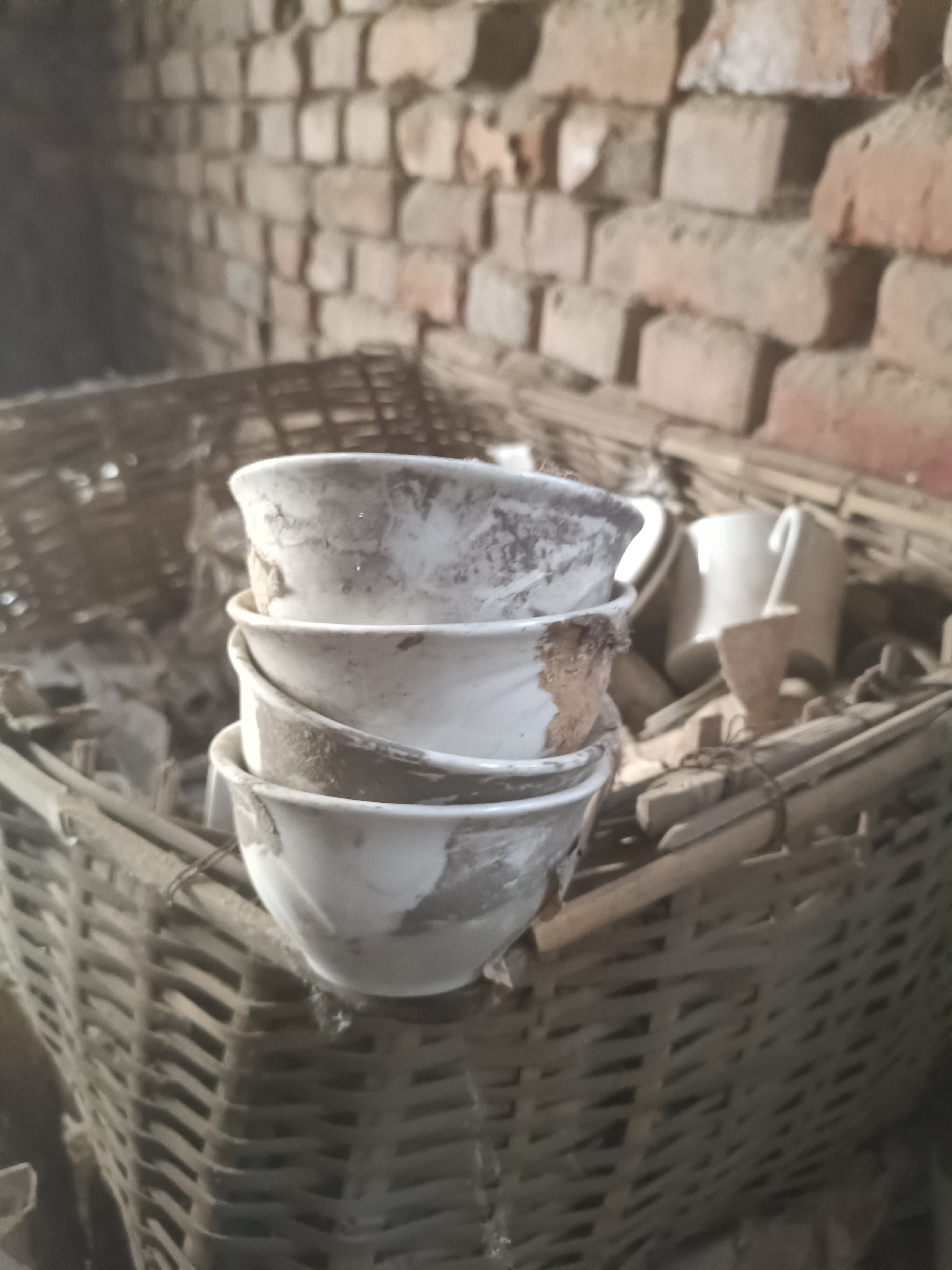 磁州窑四厂白瓷茶碗四个