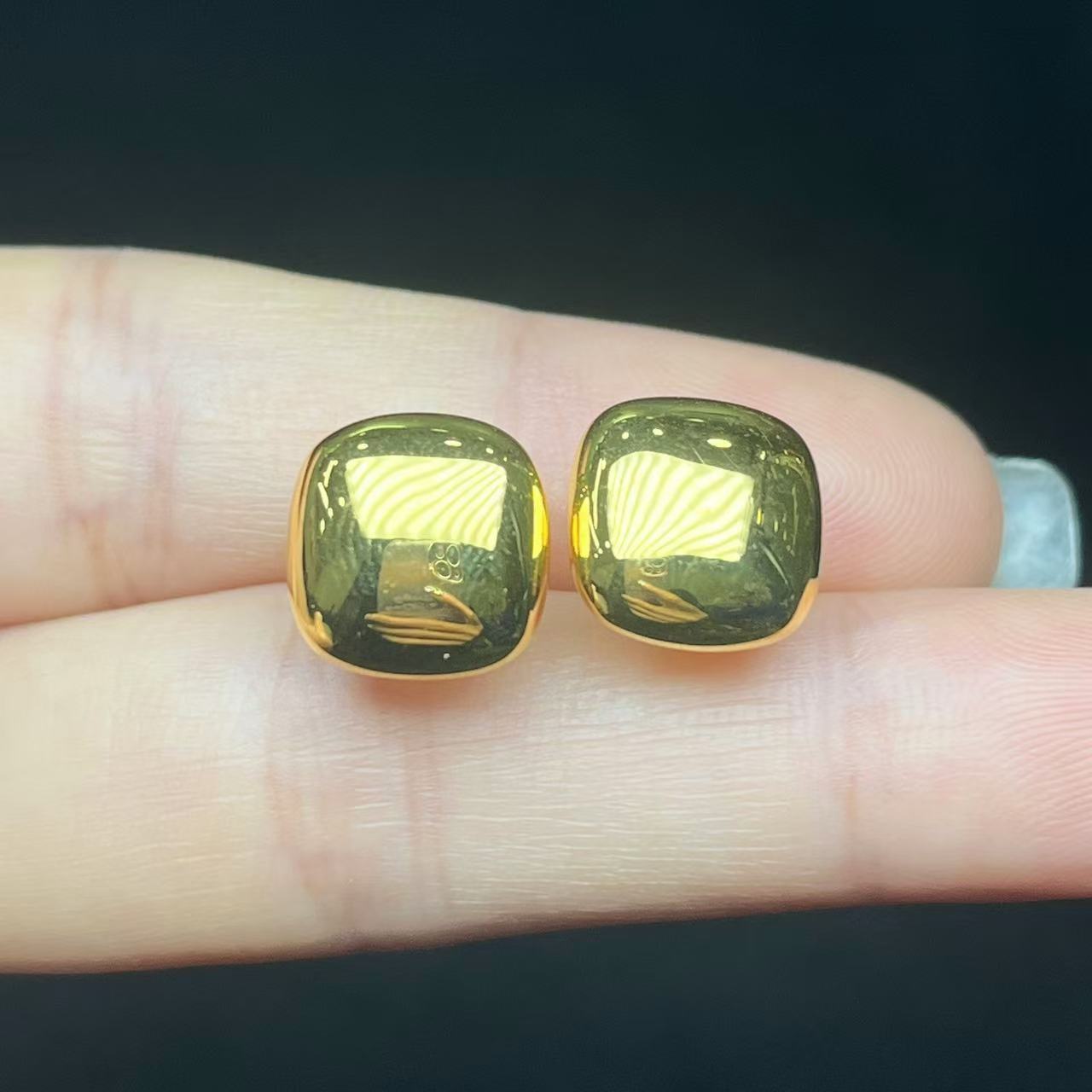 【善玉堂】18k金方形耳钉HL39H42【尺寸11mm】多样性发一