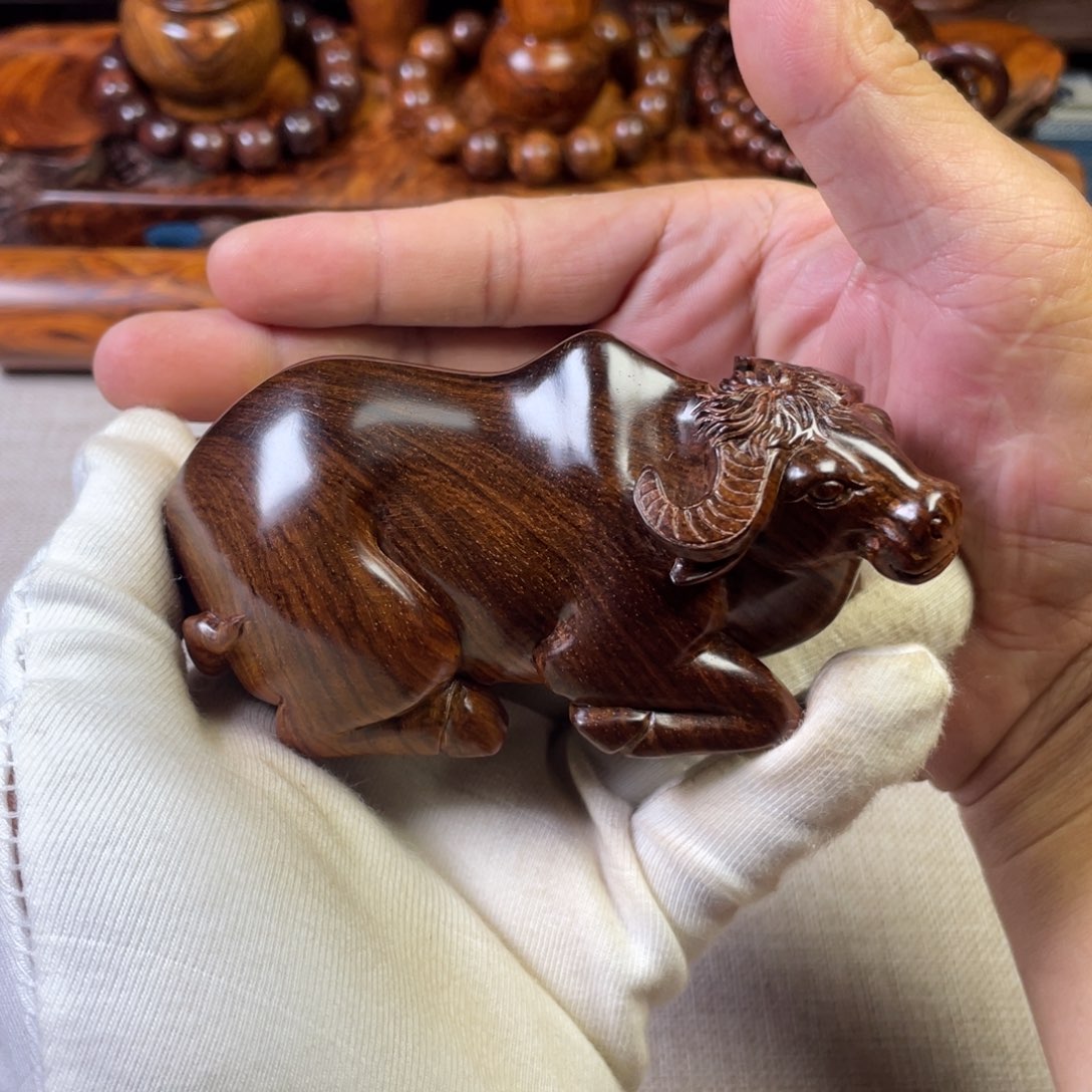 黄花梨/降香黄檀把件