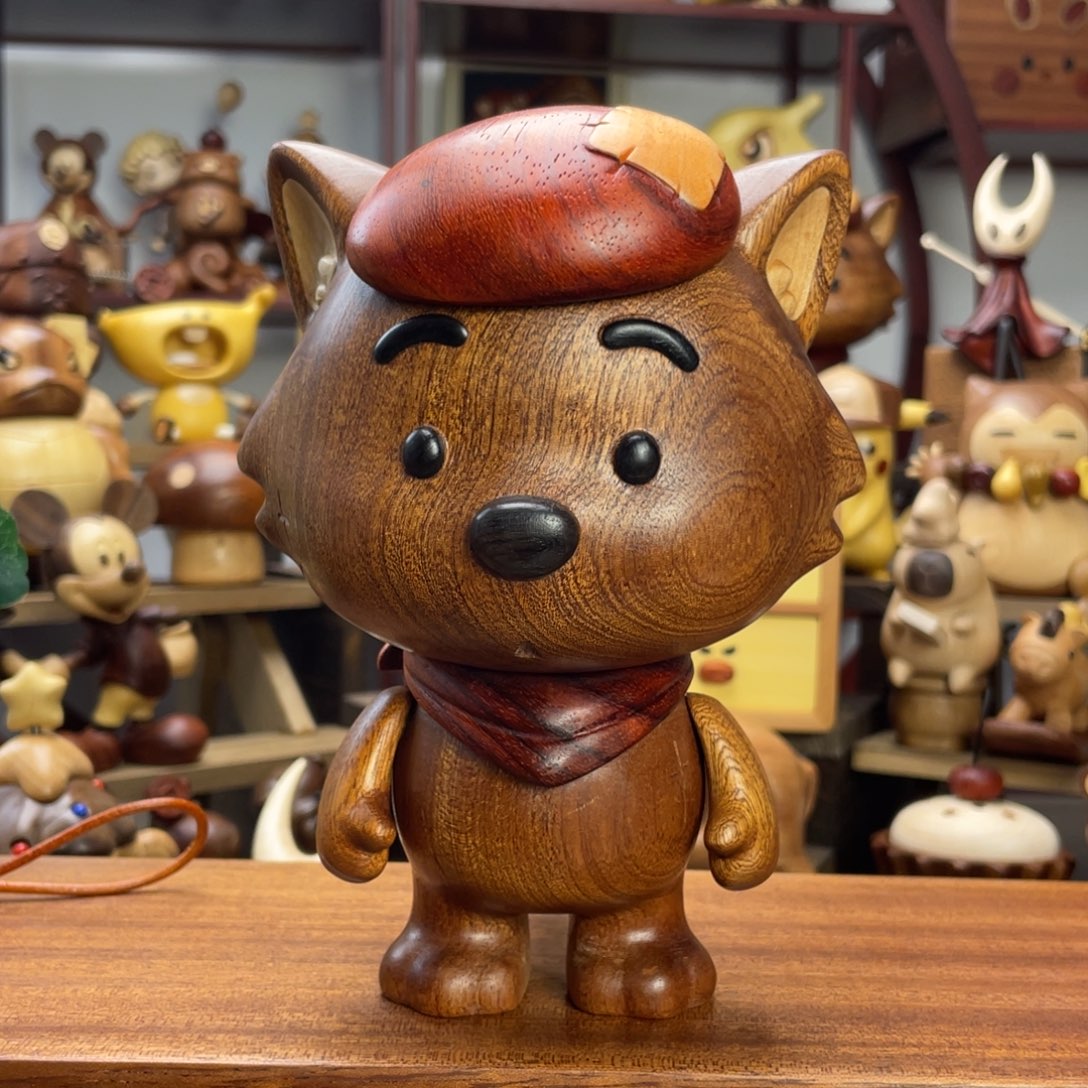 木微瑕灰太狼摆件