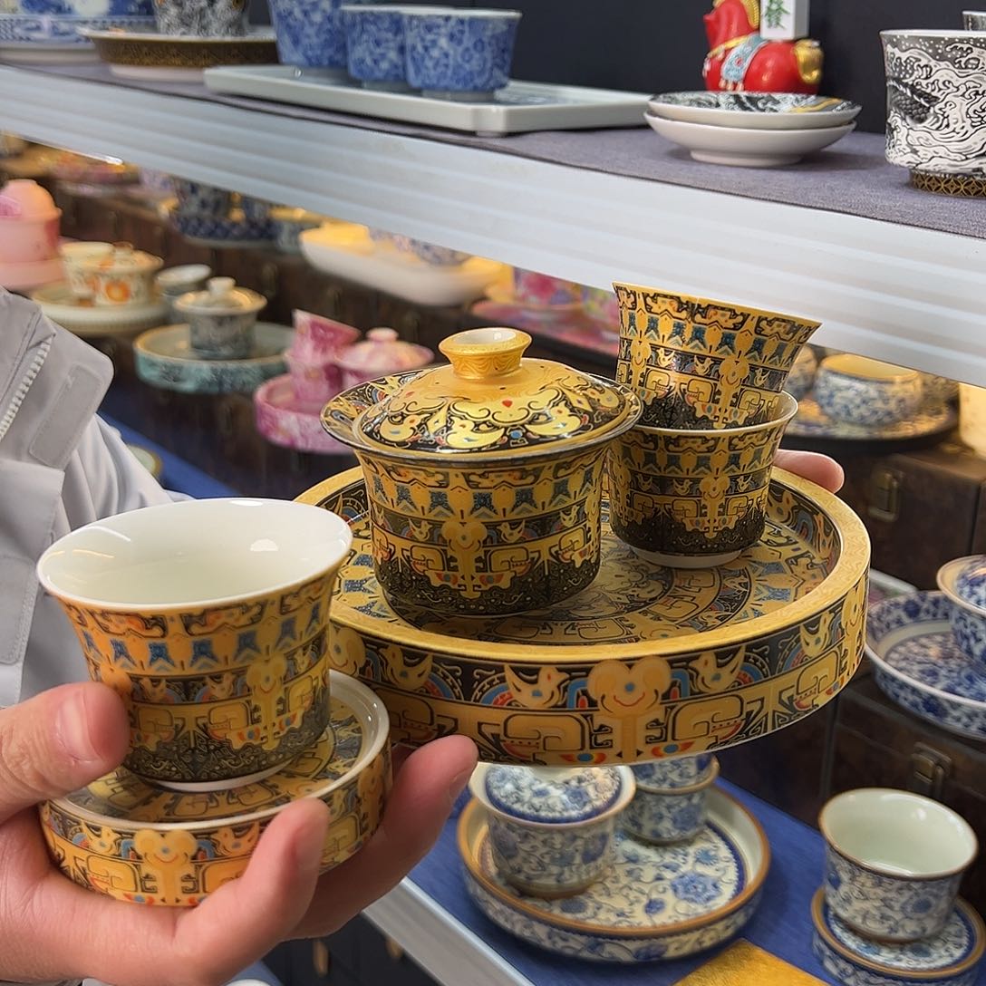 我们的目标是成为一个优秀的人