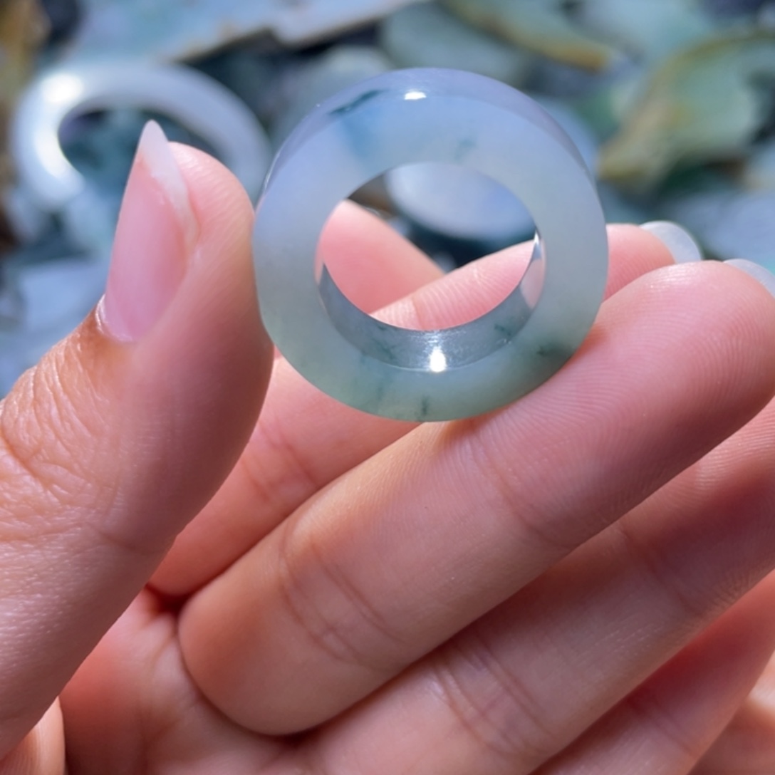 未镶嵌定制翡翠翡翠定制