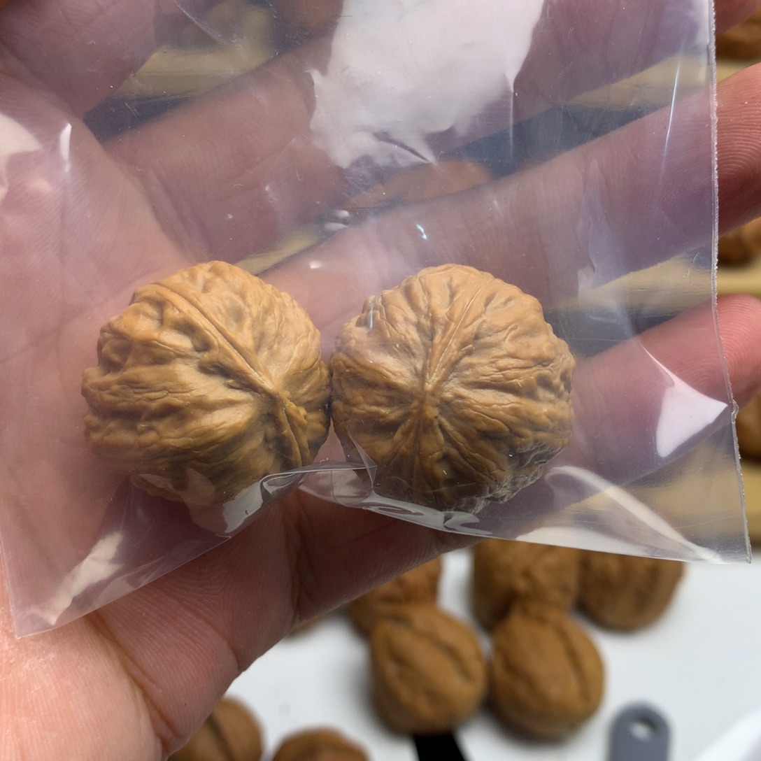 吊坠文玩核桃?*波小金豆