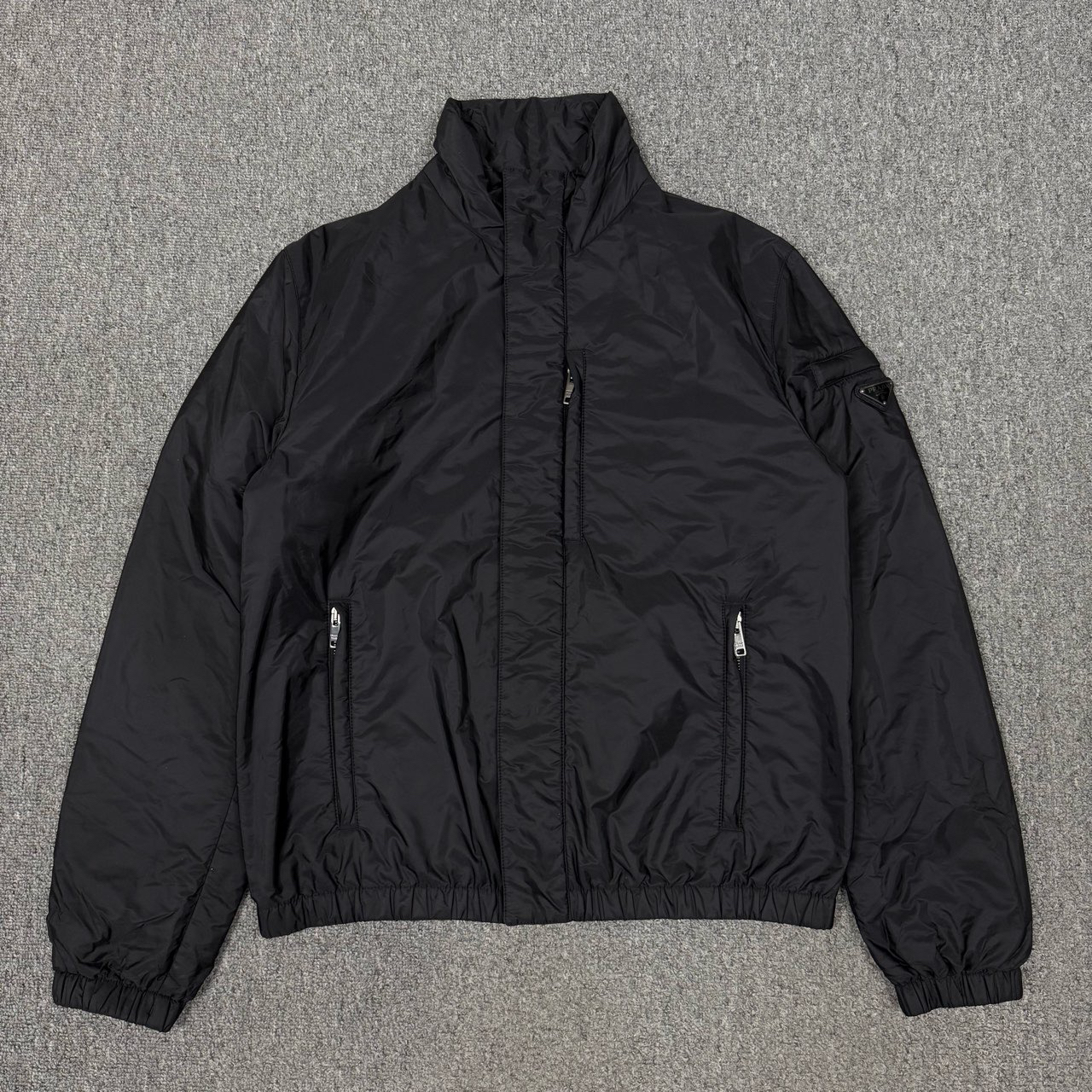 99新 Prada/普拉达 12980733黑色手臂三角标尼龙夹克外套48码99新