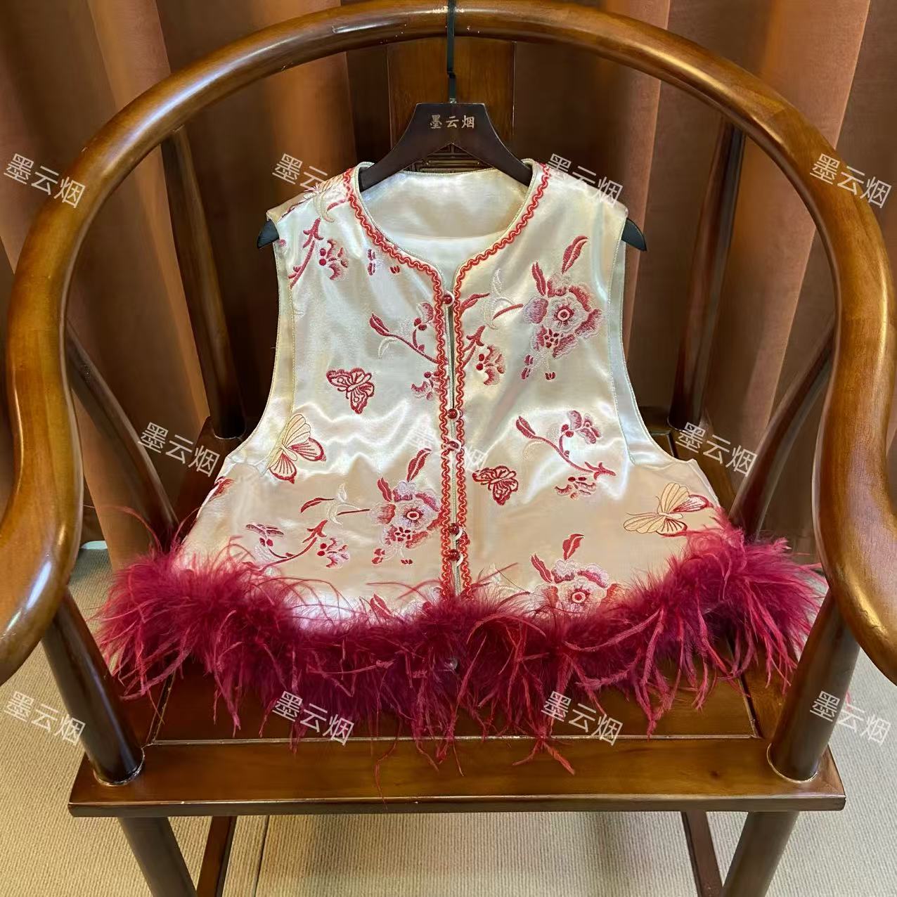 【拾花】新中式重工刺绣复古提花加棉袖口包边春秋款休闲风马夹0709