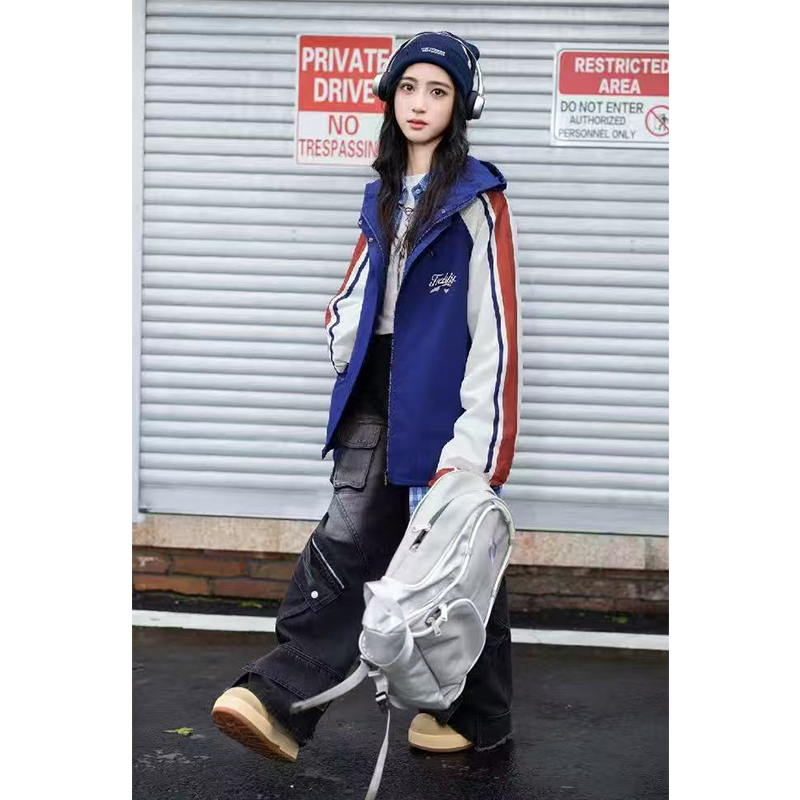 女大童拉链拼接秋季宽松连帽防风冲锋衣外套82502