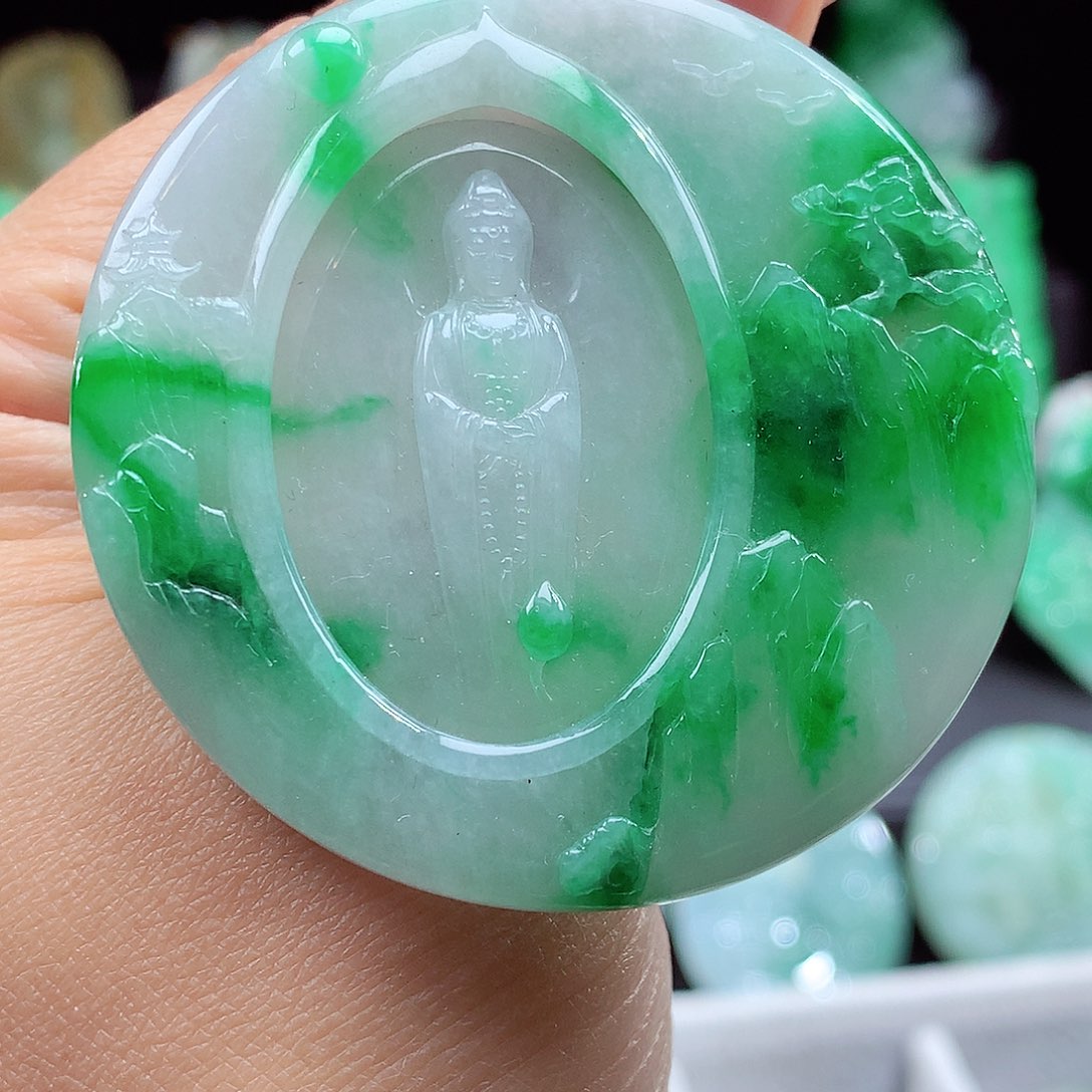 翡翠颈饰未镶嵌翡翠吊坠