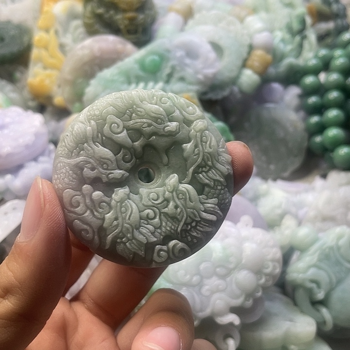 定制翡翠未镶嵌天然翡翠