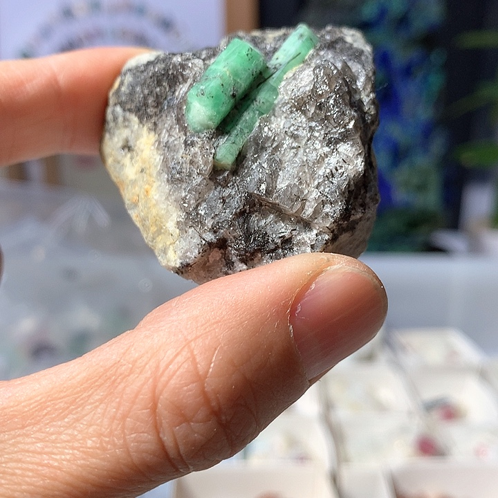 1188 三水矿物标本摆件