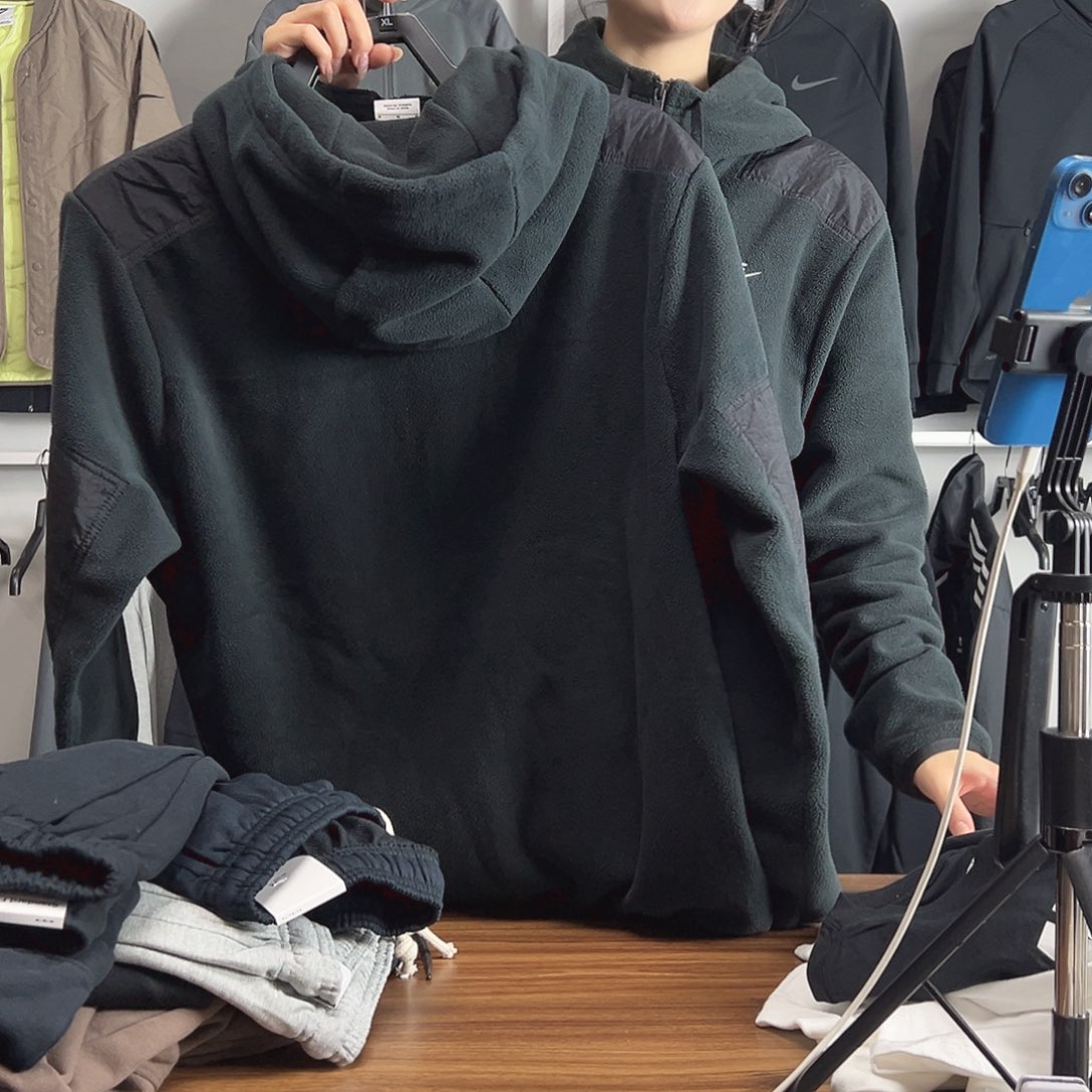 4883黑色2XL码170-190斤不退换