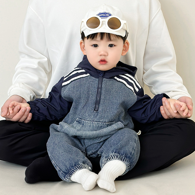 婴儿连体衣春装牛仔哈衣婴儿衣服a类爬服男宝宝外出服条纹帅气潮.