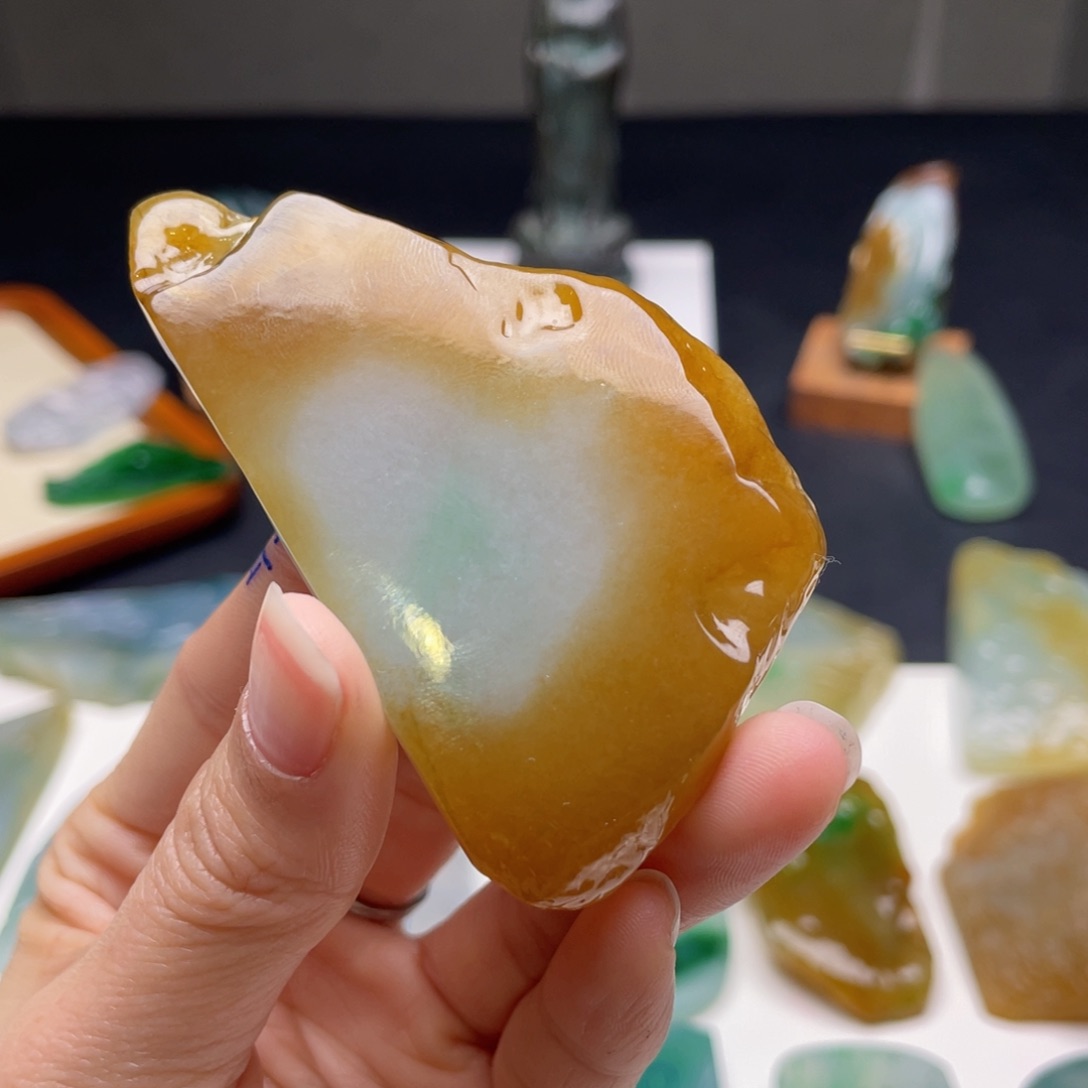 定制翡翠未镶嵌包工包料