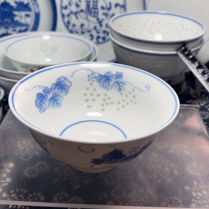 青花玲珑5寸葡萄饭碗