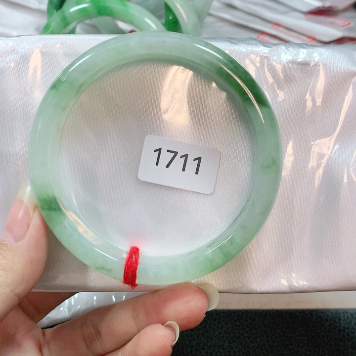 翡翠手镯未镶嵌天然翡翠手镯62.9