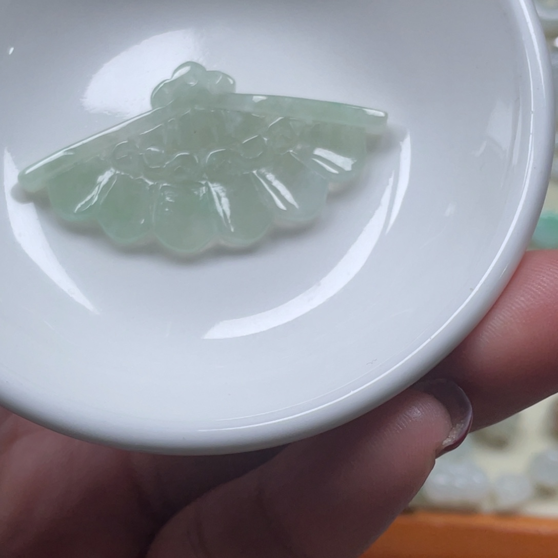 翡翠颈饰未镶嵌88888888