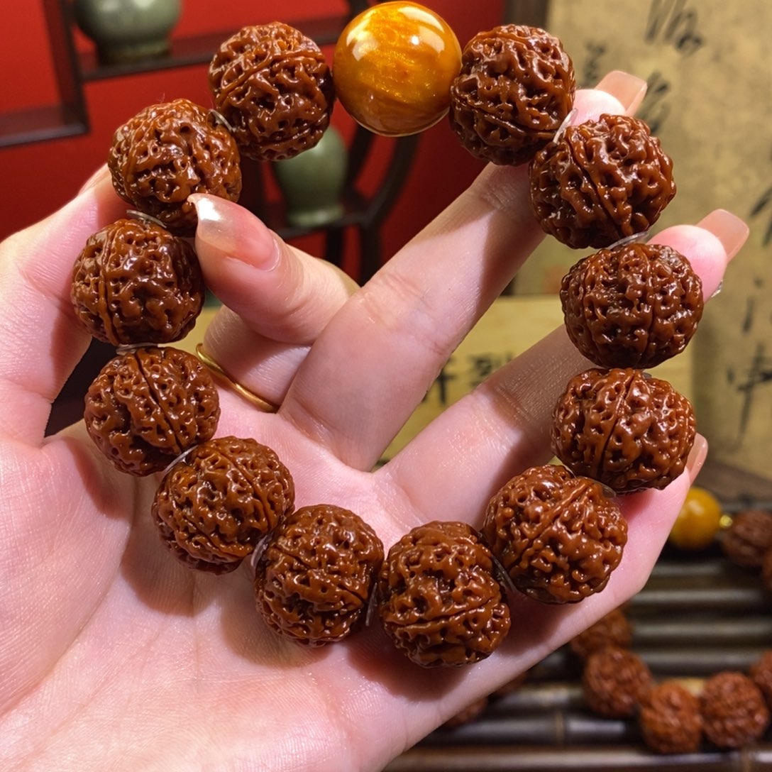 吊坠金刚菩提520.   S